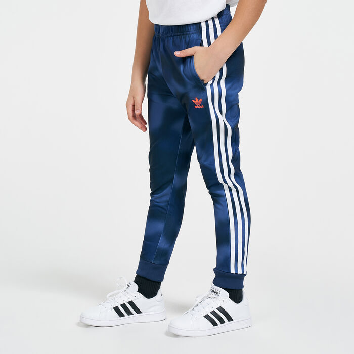 adidas Originals Kids' Essentials Camo Superstar Tracksuit (Younger Kids) Blue adidas Originals Kids' Essentials Camo Superstar Tracksuit (Younger Kids) Blue image number 2