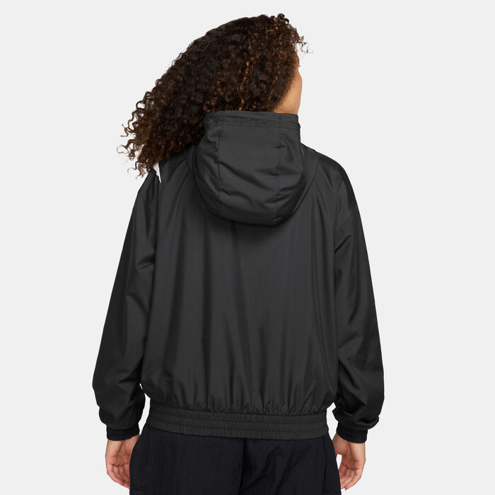 Nike Women's Sportswear UV Protection Full-Zip Jacket Black Nike Women's Sportswear UV Protection Full-Zip Jacket Black image number 1