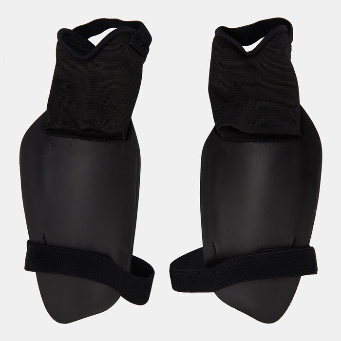 Nike Men's Charge Football Shinguards Black Nike Men's Charge Football Shinguards Black image number 1