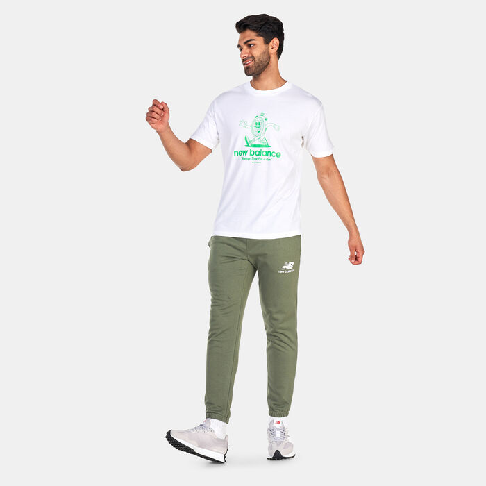 New Balance Men's Essentials Stacked Logo Sweatpants Black New Balance Men's Essentials Stacked Logo Sweatpants Black image number 2