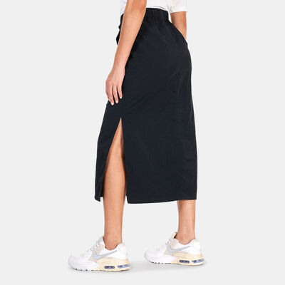 Nike Women's Sportswear Essential High-Waisted Woven Skirt Black