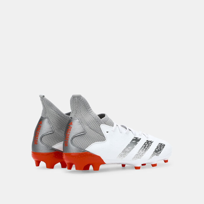 adidas Kids' Predator Freak.3 Firm-Ground Football Shoes (Younger and Older Kids) adidas Kids' Predator Freak.3 Firm-Ground Football Shoes (Younger and Older Kids) image number 2