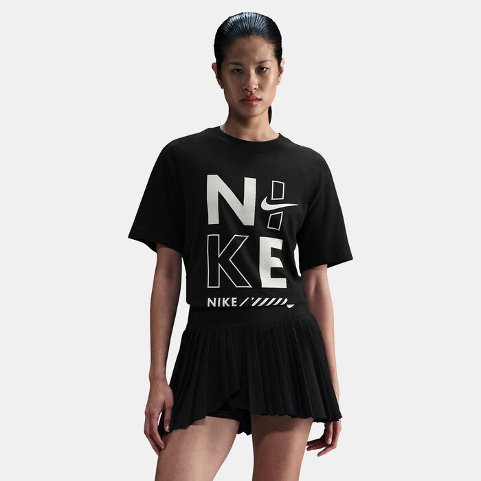Nike Women's Sportswear T-Shirt Black Nike Women's Sportswear T-Shirt Black image number 0