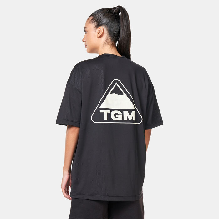 The Giving Movement Printed Logo T-Shirt Black The Giving Movement Printed Logo T-Shirt Black image number 1