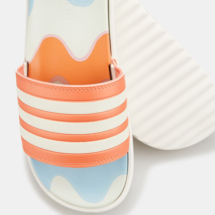 adidas Women's x Marimekko Aqualette Ocean Clogs Orange adidas Women's x Marimekko Aqualette Ocean Clogs Orange image number 2