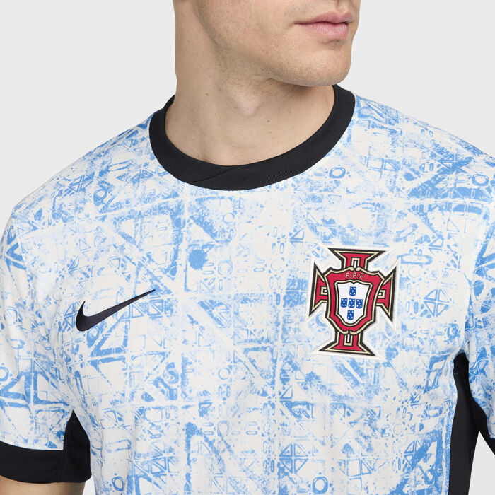 Nike Men's Portugal 2024/25 Stadium Away Dri-FIT Football Replica Shirt Blue Nike Men's Portugal 2024/25 Stadium Away Dri-FIT Football Replica Shirt Blue image number 3