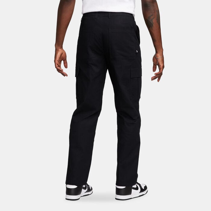 Nike Men's Club Cargo Trousers Black Nike Men's Club Cargo Trousers Black image number 1