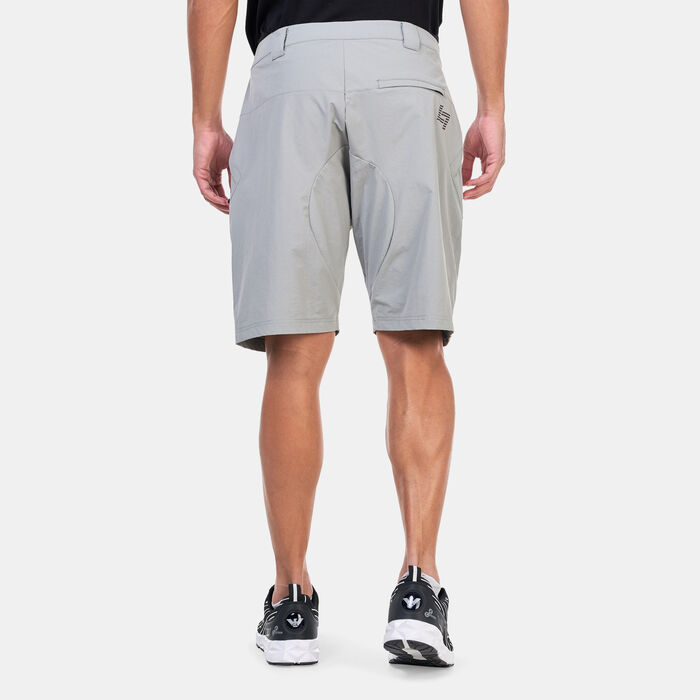 EA7 Emporio Armani Men's Ventus7 Bermuda Cargo Pants Green EA7 Emporio Armani Men's Ventus7 Bermuda Cargo Pants Green image number 1