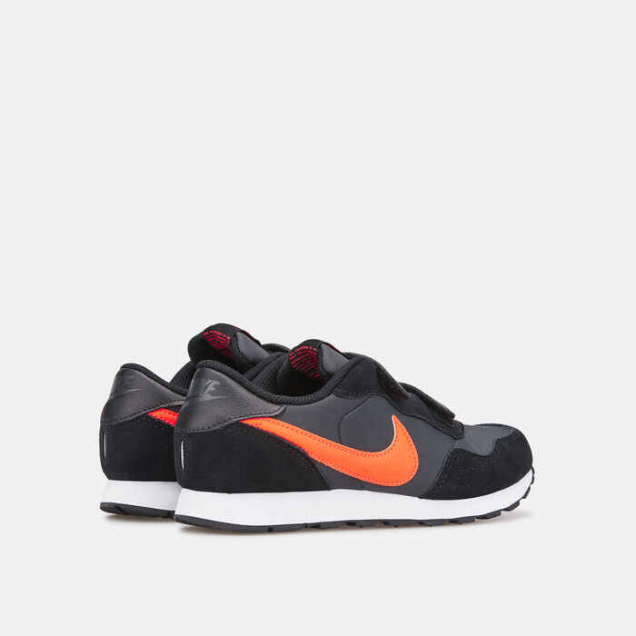 Nike Kids' MD Valiant Shoe (Younger Kids) Nike Kids' MD Valiant Shoe (Younger Kids) image number 2