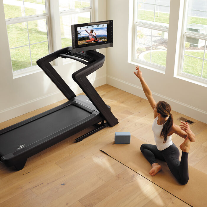 NordicTrack Commercial 2450 Treadmill Multi-Color image number 4