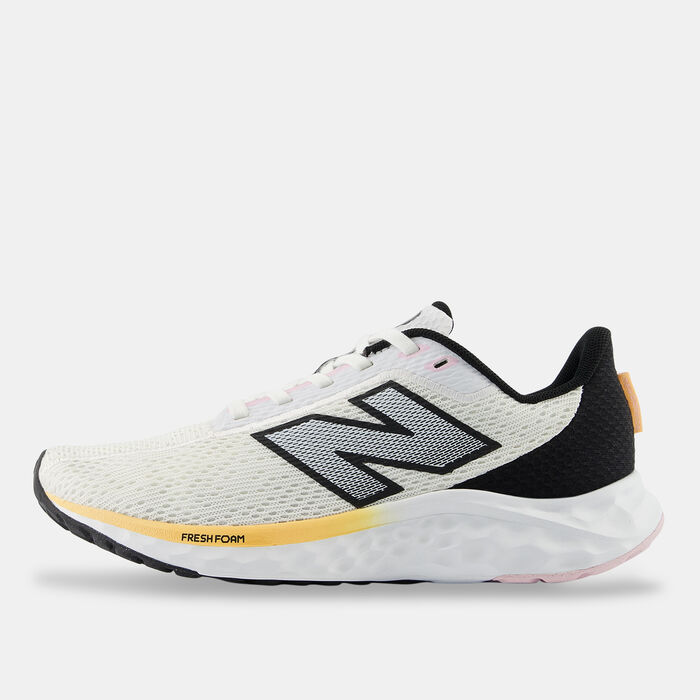 New Balance Women's Fresh Foam Arishi v4 Shoes White New Balance Women's Fresh Foam Arishi v4 Shoes White image number 5