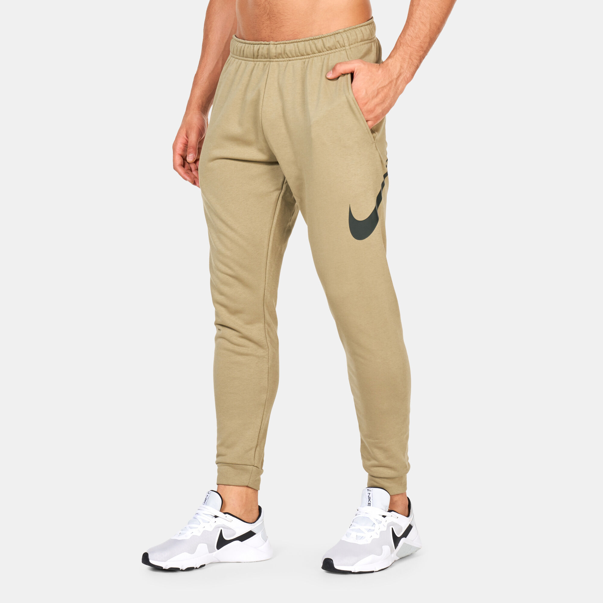 Men s Dri FIT Dry Graphic Tapered Training Pants