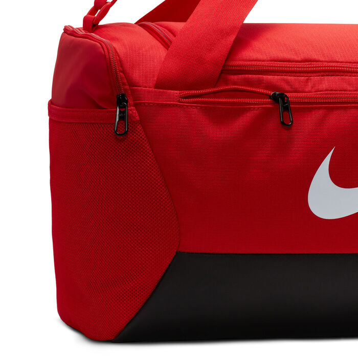 Nike Brasilia Training Duffel Bag Red Nike Brasilia Training Duffel Bag Red image number 4