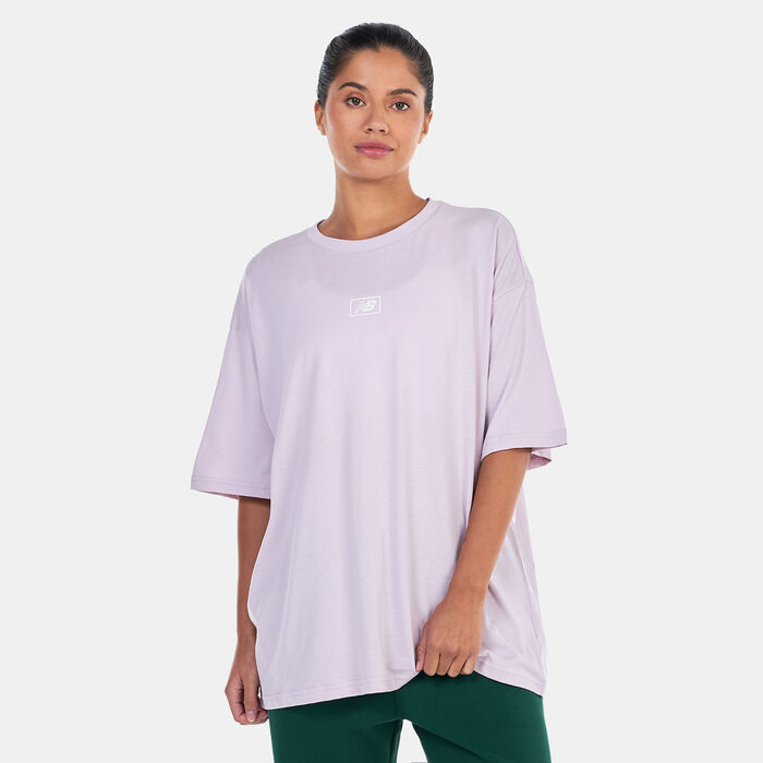 New Balance Women's NB Essentials Graphic Oversized T-Shirt Pink New Balance Women's NB Essentials Graphic Oversized T-Shirt Pink image number 0