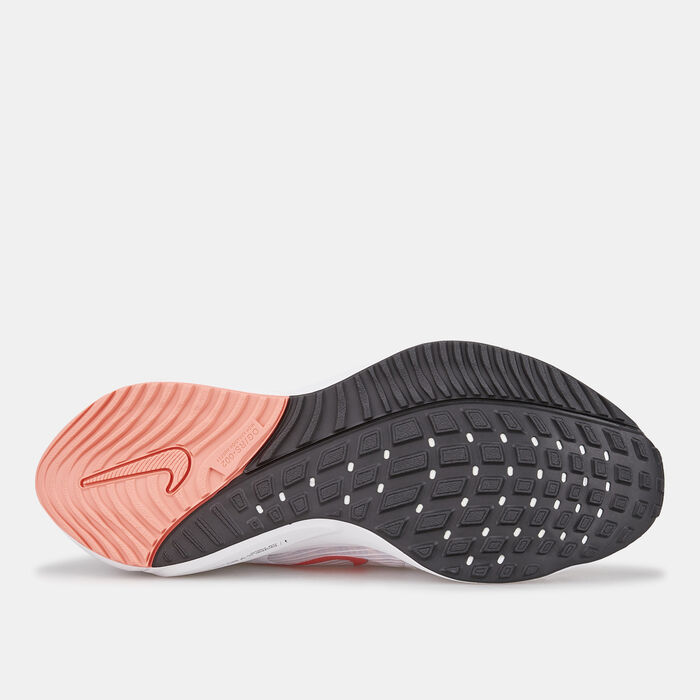 Nike Women's Air Zoom Vomero 15 Shoe White Nike Women's Air Zoom Vomero 15 Shoe White image number 6