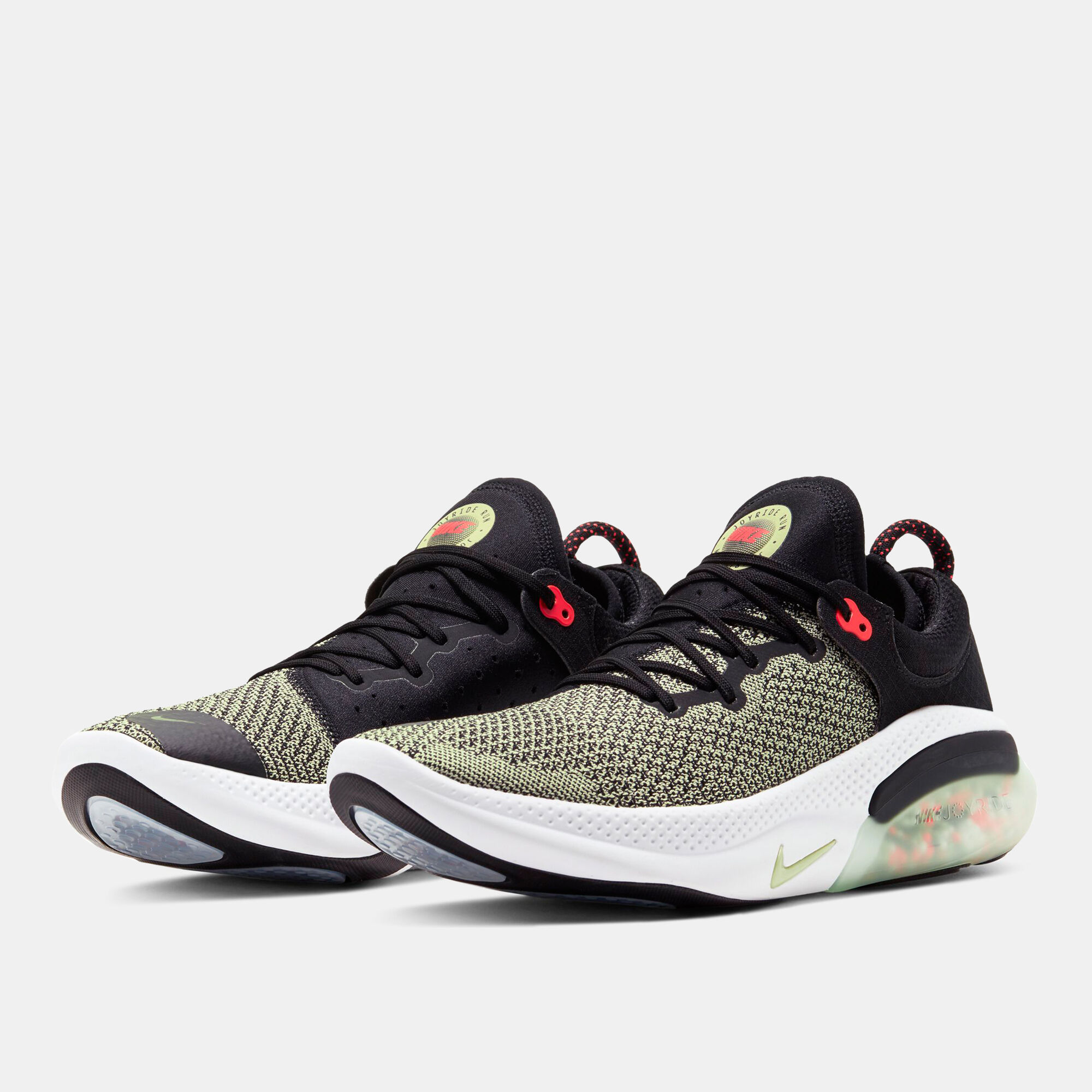 Nike Men s Joyride Run Flyknit Shoe in KSA SSS