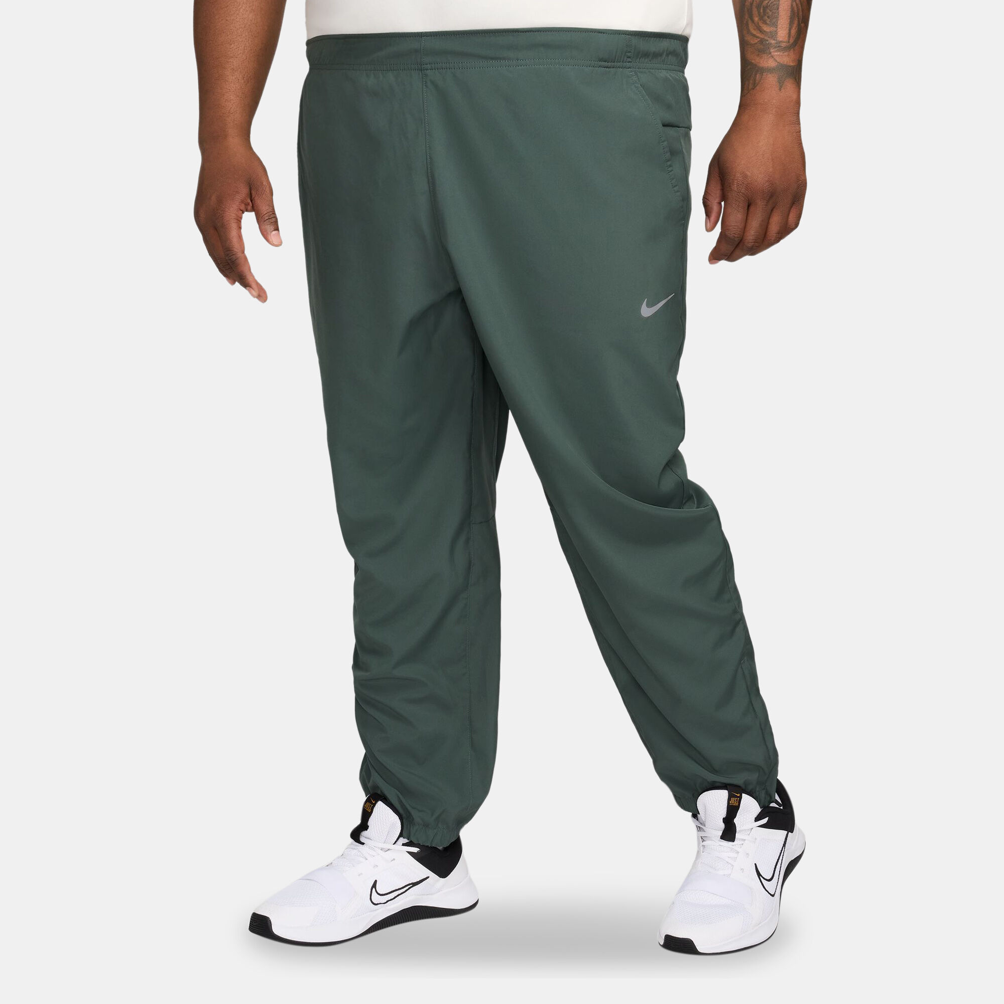 Tapered nike sweats on sale