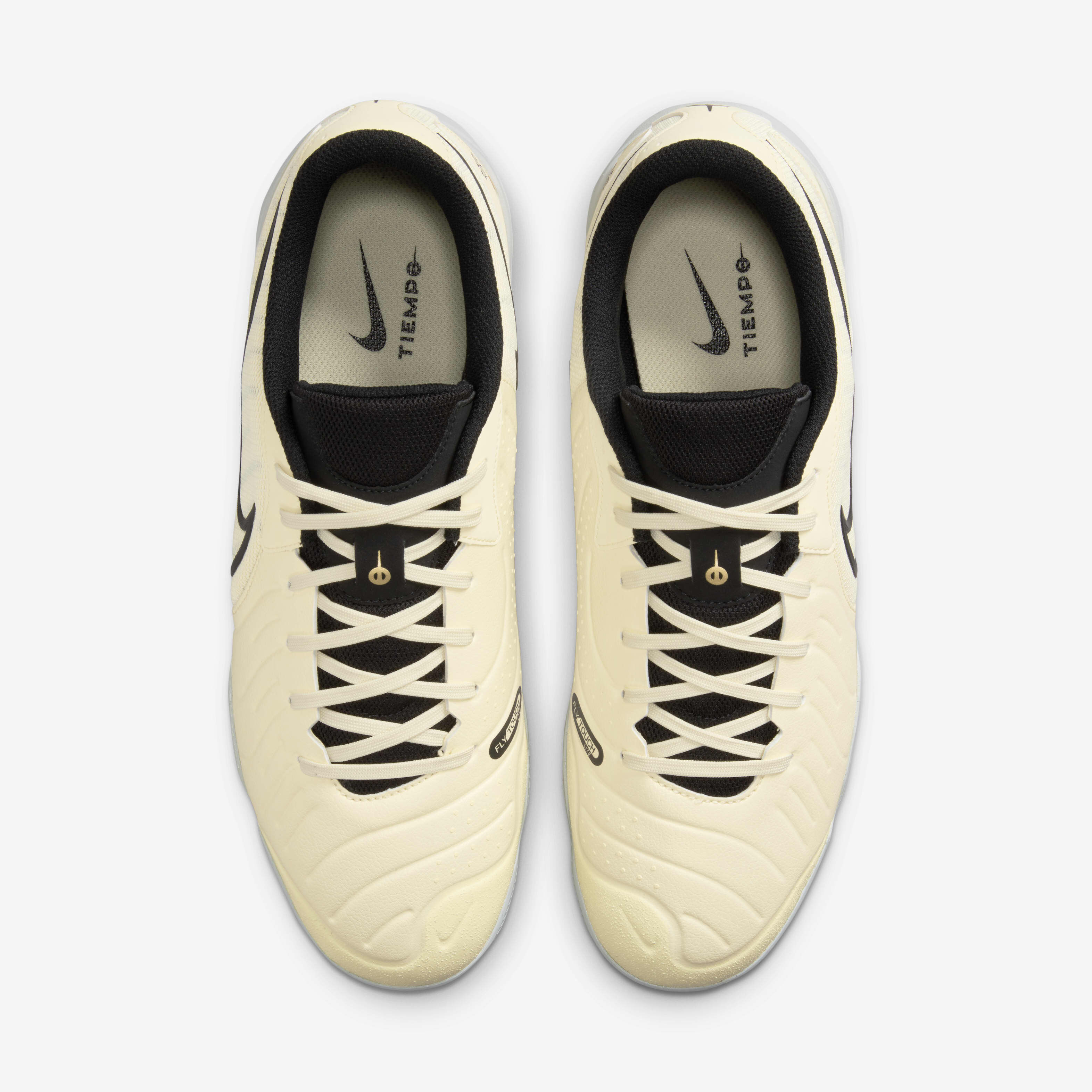 Nike tiempo indoor football trainers clearance