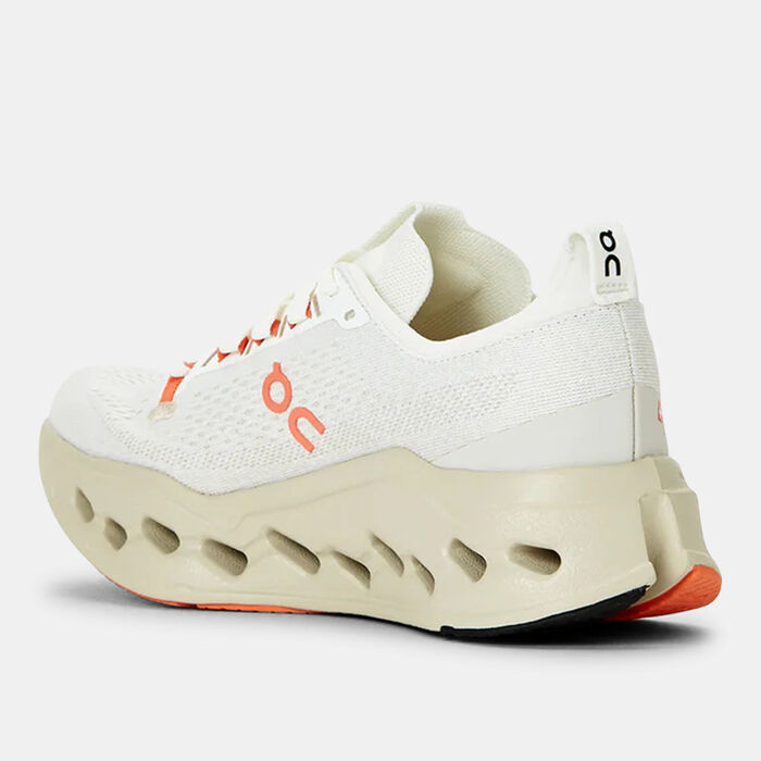 On Women's Cloudsurfer Max Running Shoes White image number 2