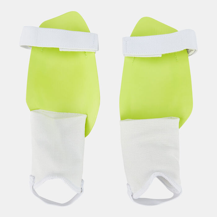 Kids' Charge Football Shin Guard Kids' Charge Football Shin Guard image number 1
