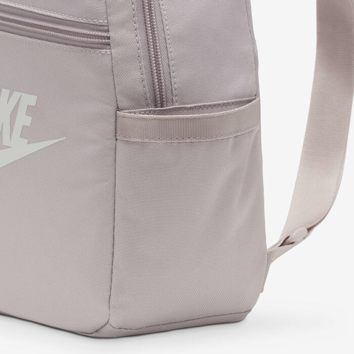 Nike Women's Sportswear Futura 365 Mini Backpack Beige Nike Women's Sportswear Futura 365 Mini Backpack Beige image number 6