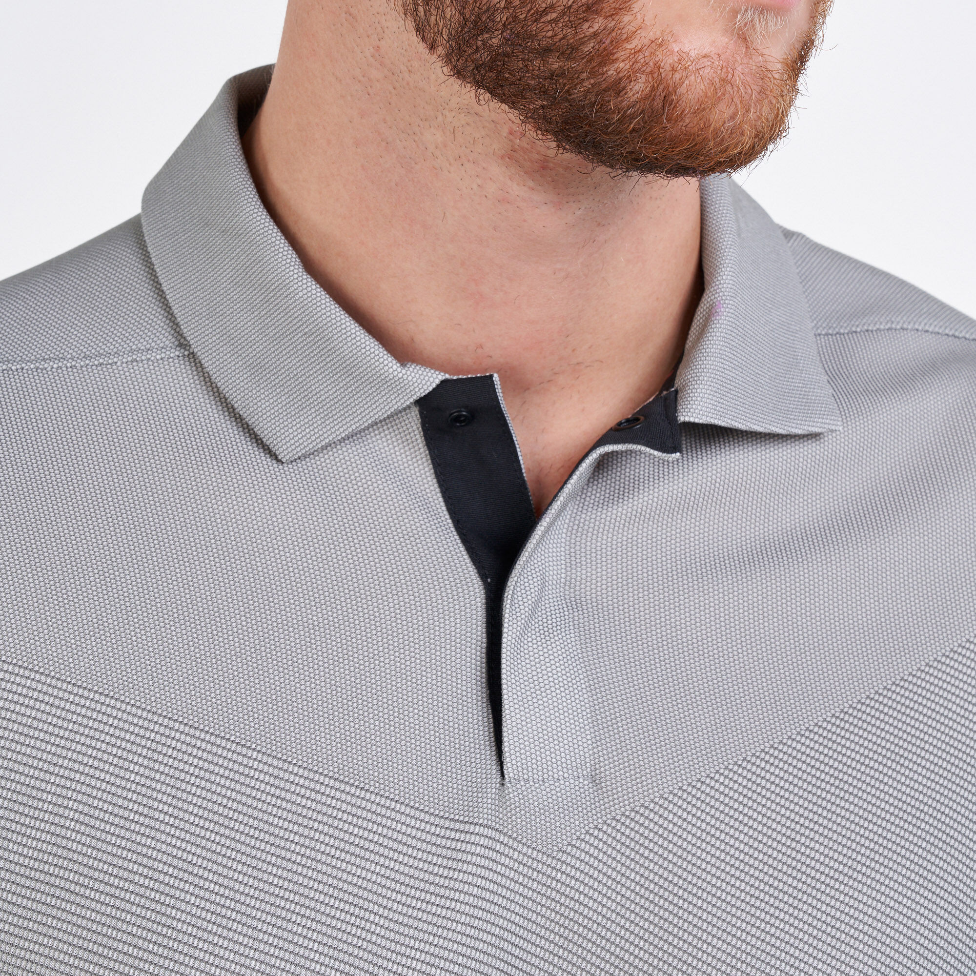 Tiger woods white shirt hotsell