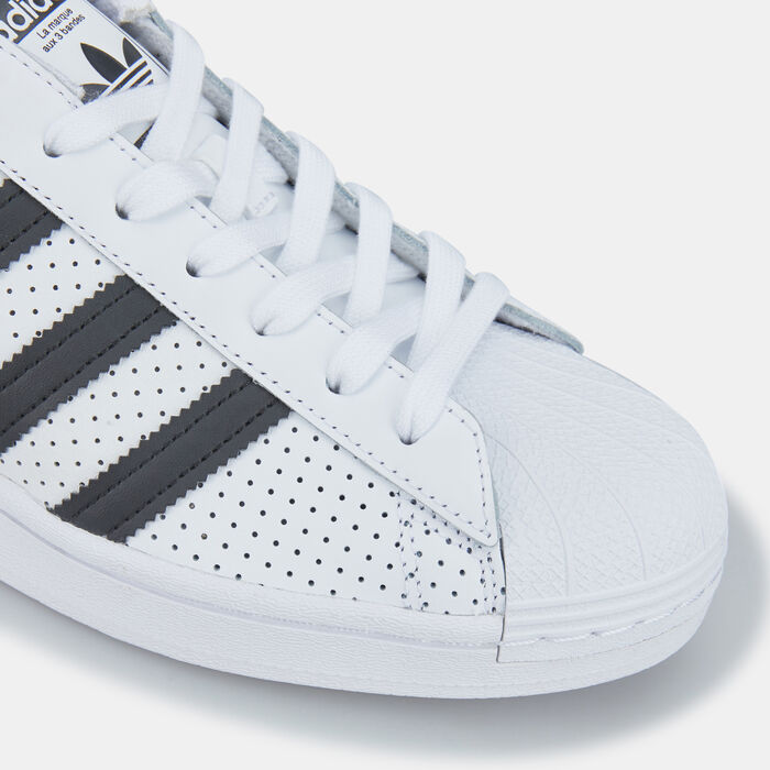 Men's Superstar Shoe Men's Superstar Shoe image number 4