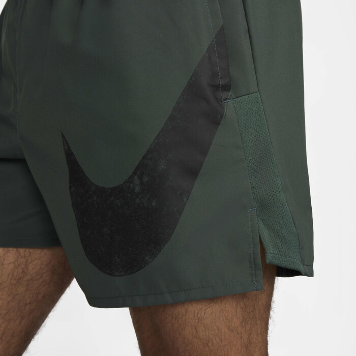 Nike Men's Challenger Swoosh Dri-FIT Running Shorts Green Nike Men's Challenger Swoosh Dri-FIT Running Shorts Green image number 6