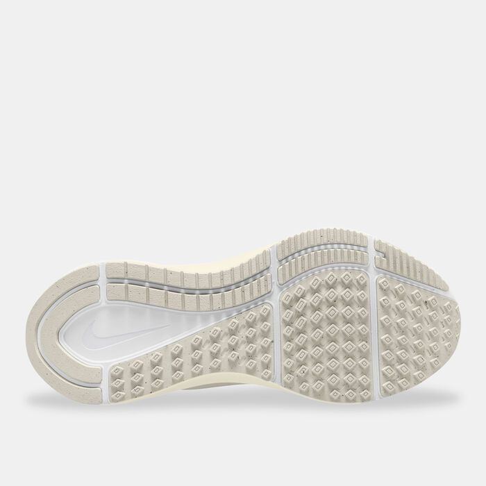 Nike Women's Air Zoom Structure 25 Shoe Ivory image number 2