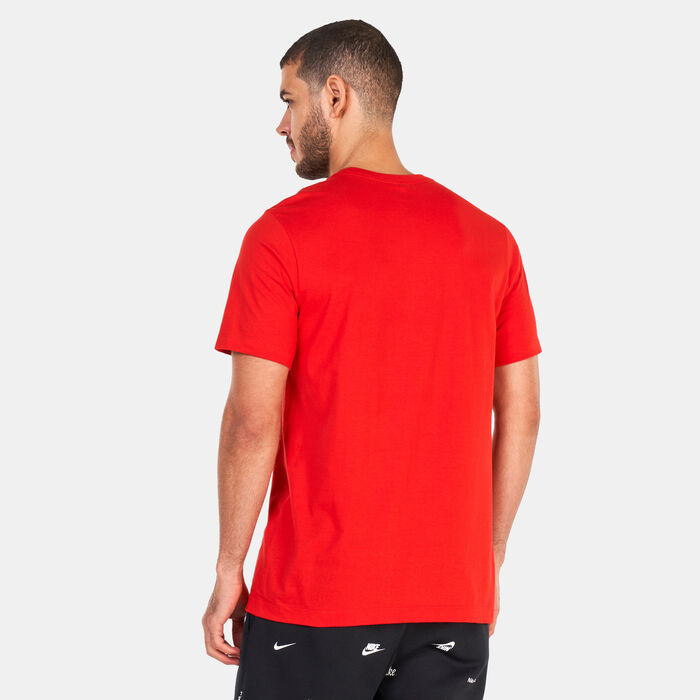 Nike Men's Sportswear Swoosh T-Shirt Red image number 1