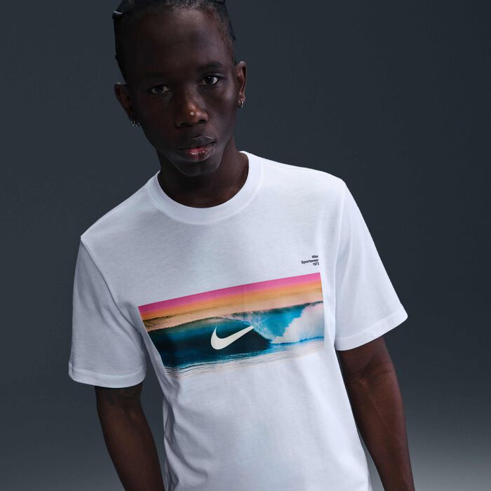 Nike Sportswear T-Shirt White image number 0