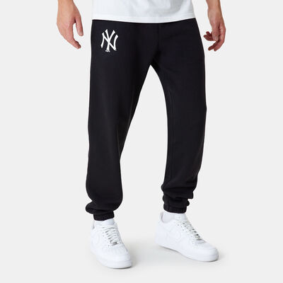 New Era Men's MLB New York Yankees Essential Sweatpants Black