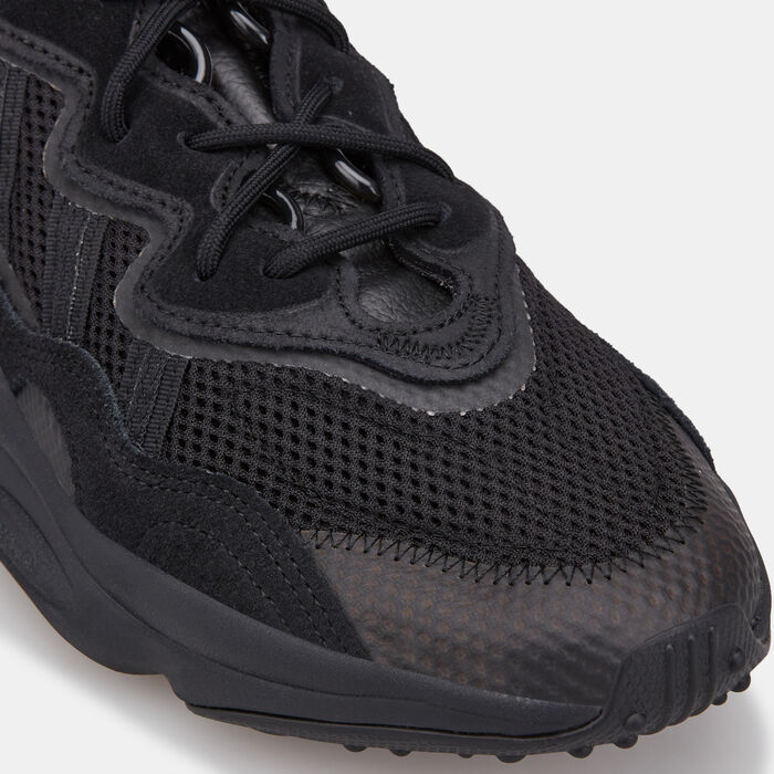 adidas Originals Men's OZWEEGO Shoe Black image number 5