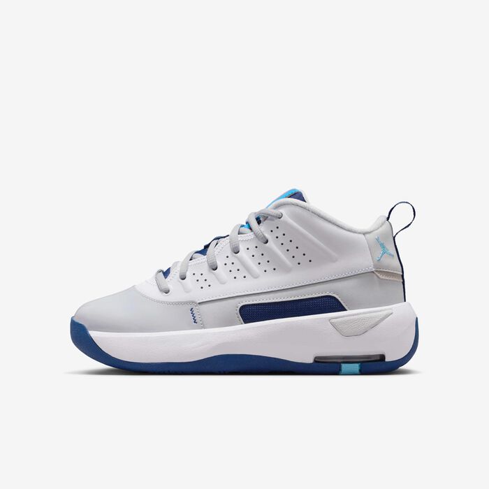 Jordan Kids' Max Aura 7 Shoes White image number 0