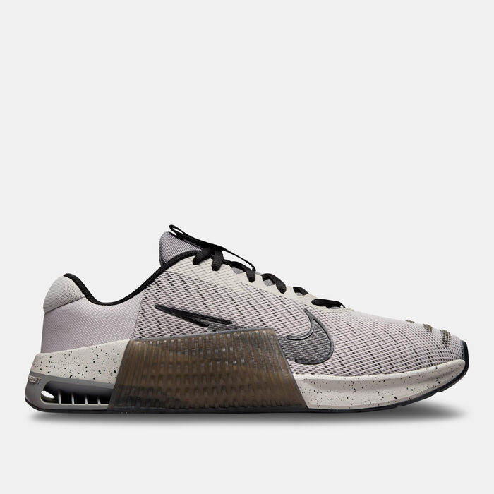 Nike Men's Metcon 9 Workout Shoes Grey Nike Men's Metcon 9 Workout Shoes Grey image number 0