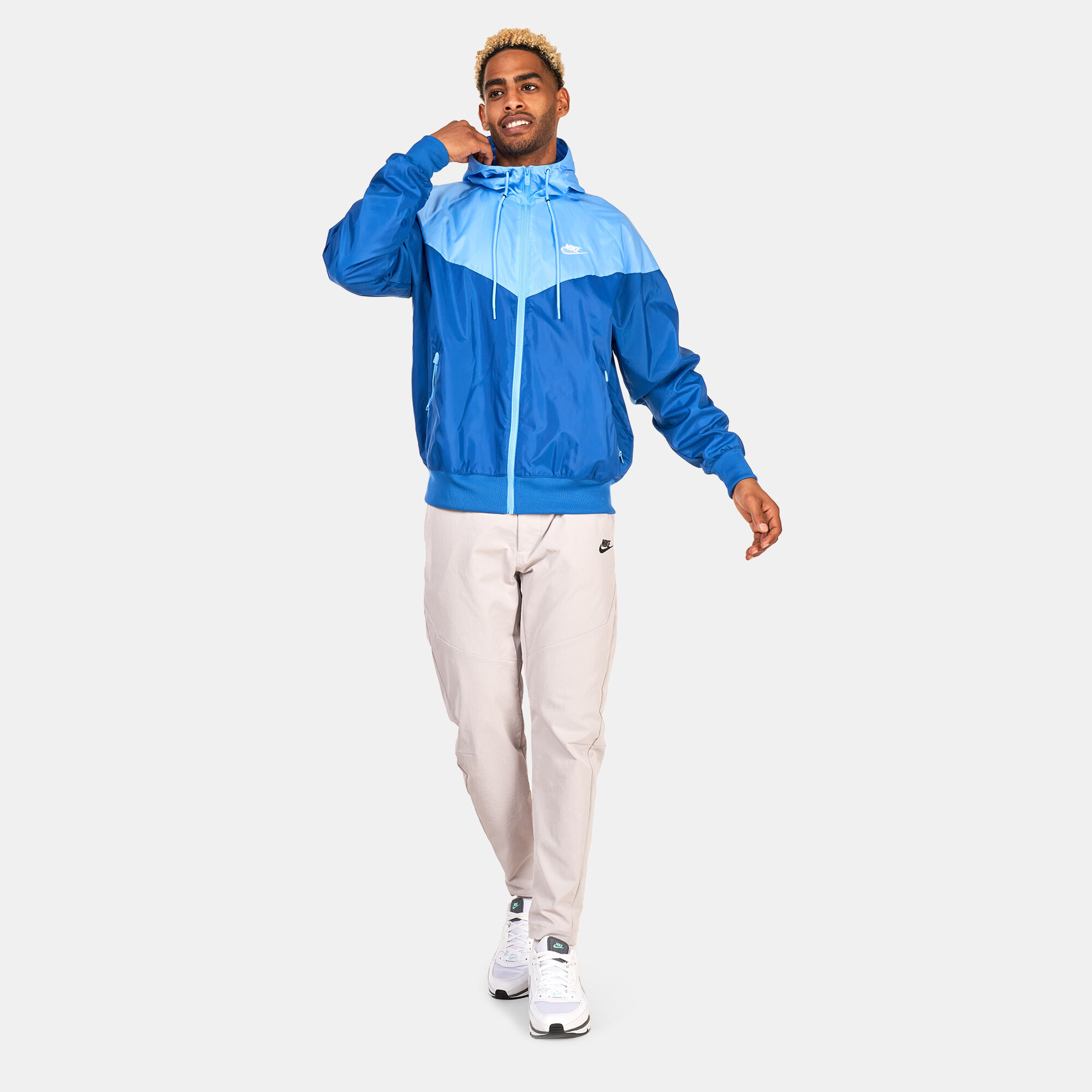 Nike sportswear best sale windrunner blue