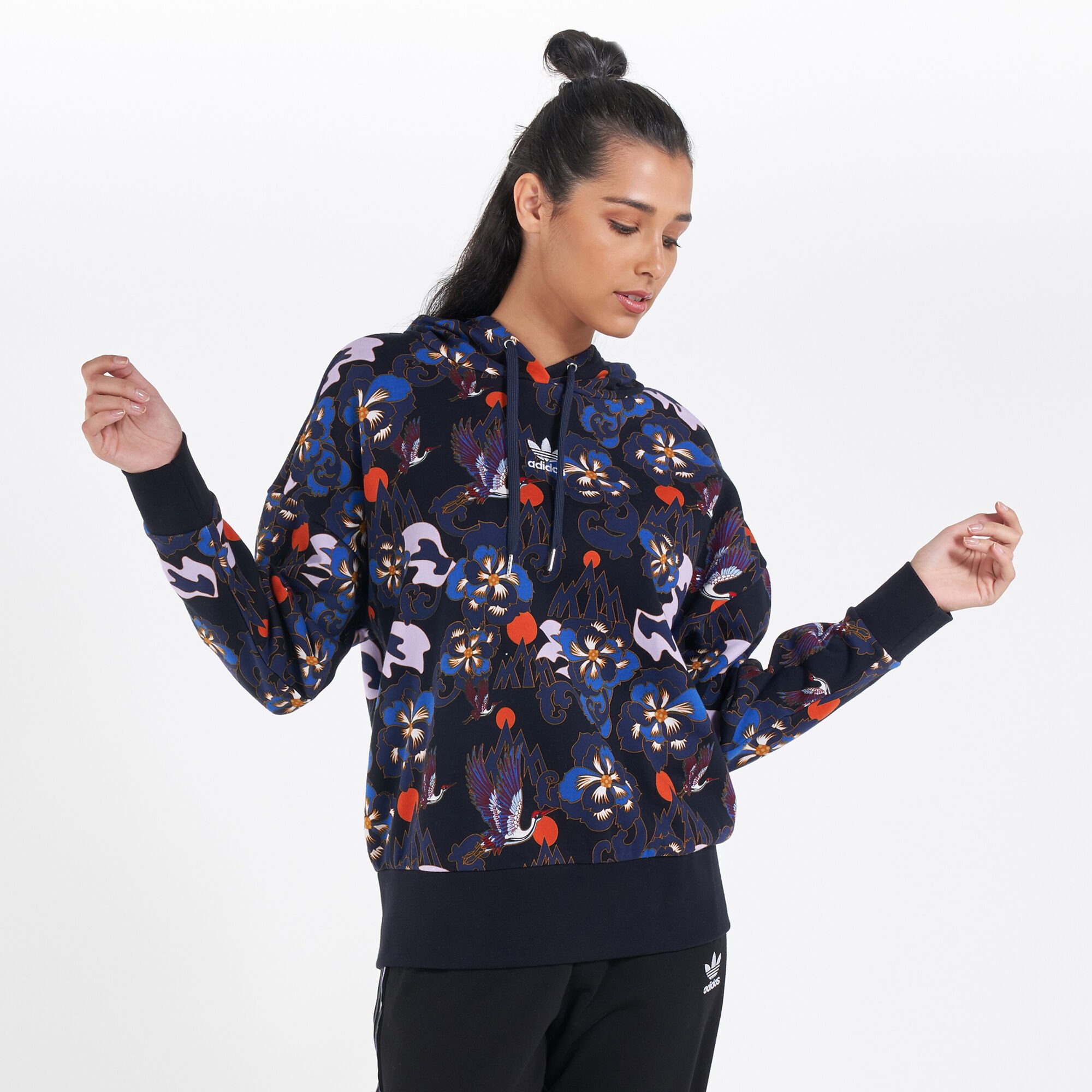 Adidas china hotsell hoodie women's
