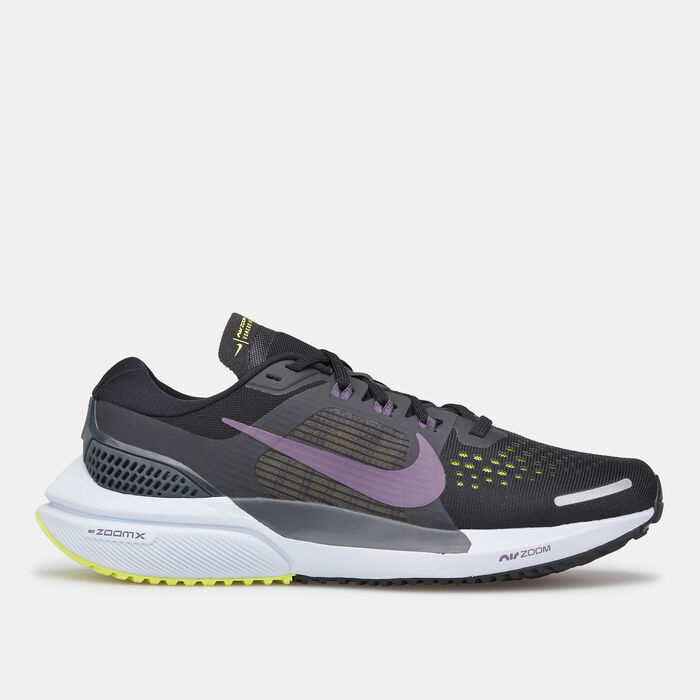 Nike Women's Air Zoom Vomero 15 Shoe Black image number 0