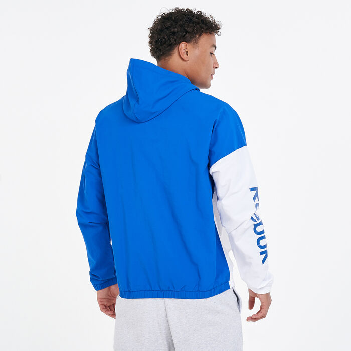 Reebok Men's Training Essentials Linear Logo Windbreaker Hoodie Black Reebok Men's Training Essentials Linear Logo Windbreaker Hoodie Black image number 1