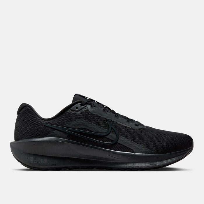 Nike Men's Downshifter 13 Road Running Shoes Black Nike Men's Downshifter 13 Road Running Shoes Black image number 0