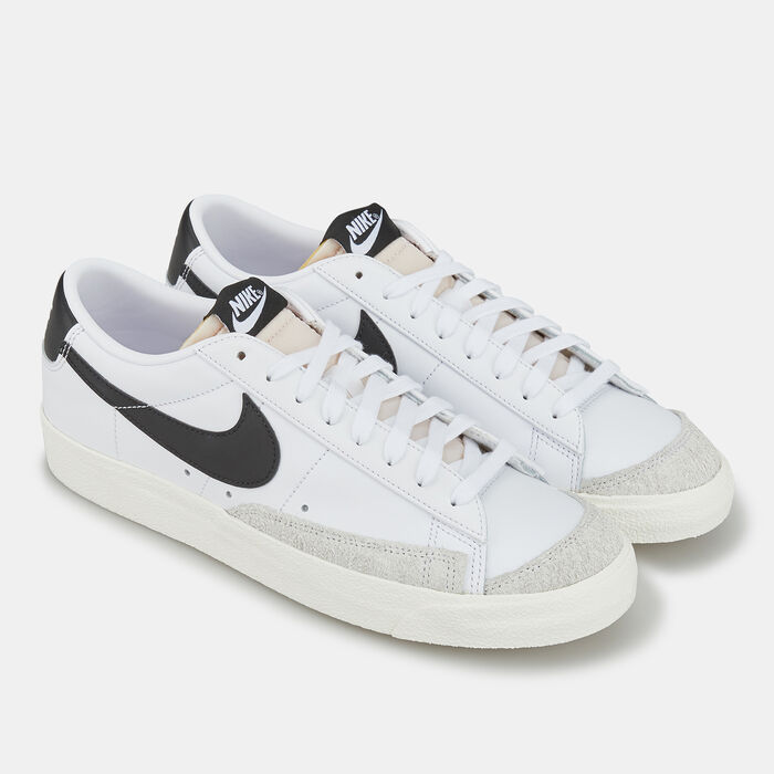 Nike Women's Blazer Low '77 Vintage Shoes White Nike Women's Blazer Low '77 Vintage Shoes White image number 1