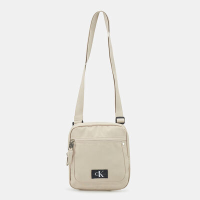 Calvin Klein Men's Sport Essentials Reporter Bag Beige