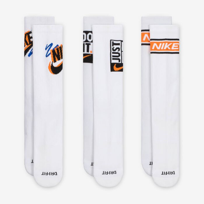 Nike Everyday Plus Dri-FIT Crew Socks (3 Pairs) White image number 1