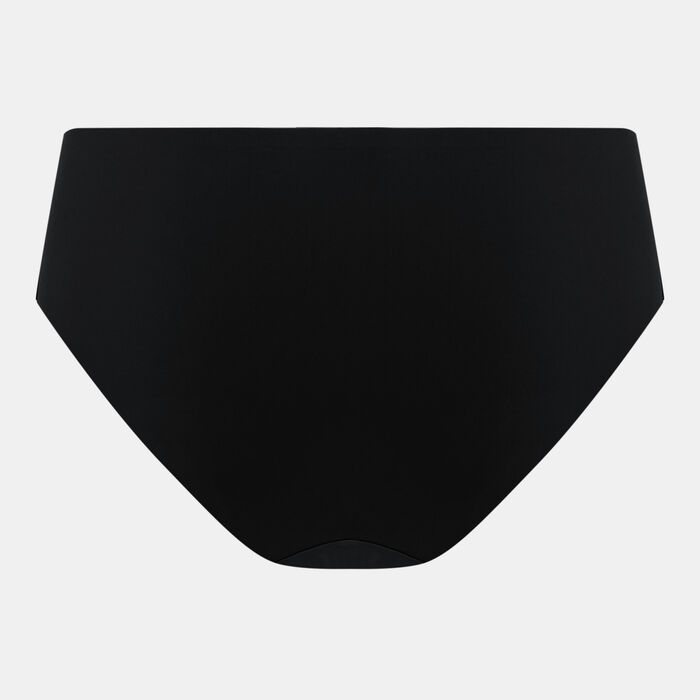 Nike Women's Brief Period Leak Protection Underwear Black Nike Women's Brief Period Leak Protection Underwear Black image number 1