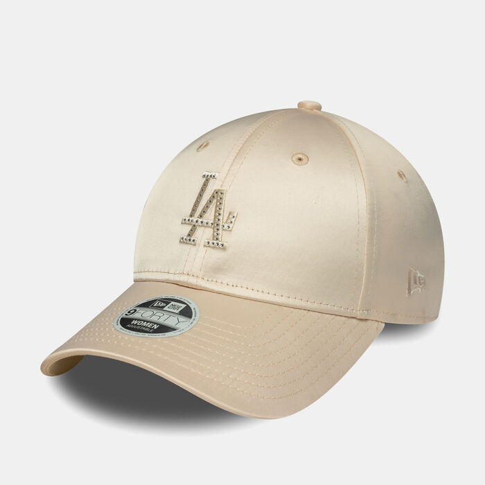 New Era Women's MLB Los Angeles Dodgers Rhinestone 9FORTY Cap Beige New Era Women's MLB Los Angeles Dodgers Rhinestone 9FORTY Cap Beige image number 1