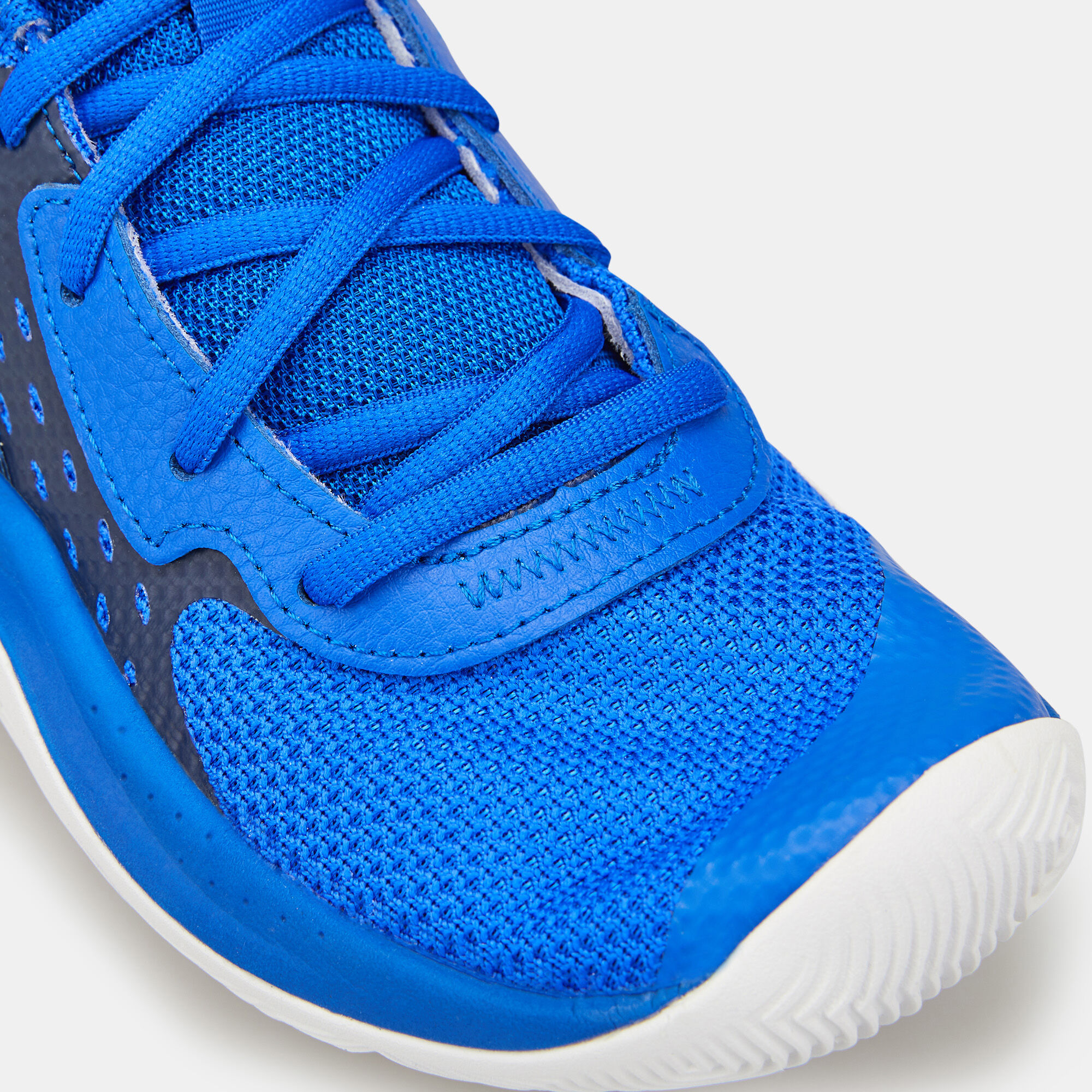 Kids Jet 23 Basketball Shoe