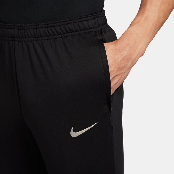 Nike Men's Liverpool Strike Dri-FIT Football Pants Black Nike Men's Liverpool Strike Dri-FIT Football Pants Black image number 4