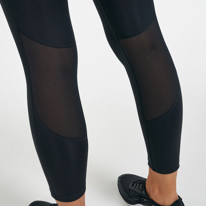 Buy Nike Women's Epic Fast Leggings Black in KSA -SSS