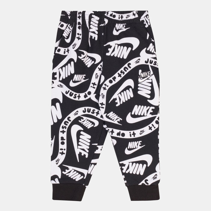 Nike Kids' Brandmark Basic Joggers (Younger Kids) Black Nike Kids' Brandmark Basic Joggers (Younger Kids) Black image number 0