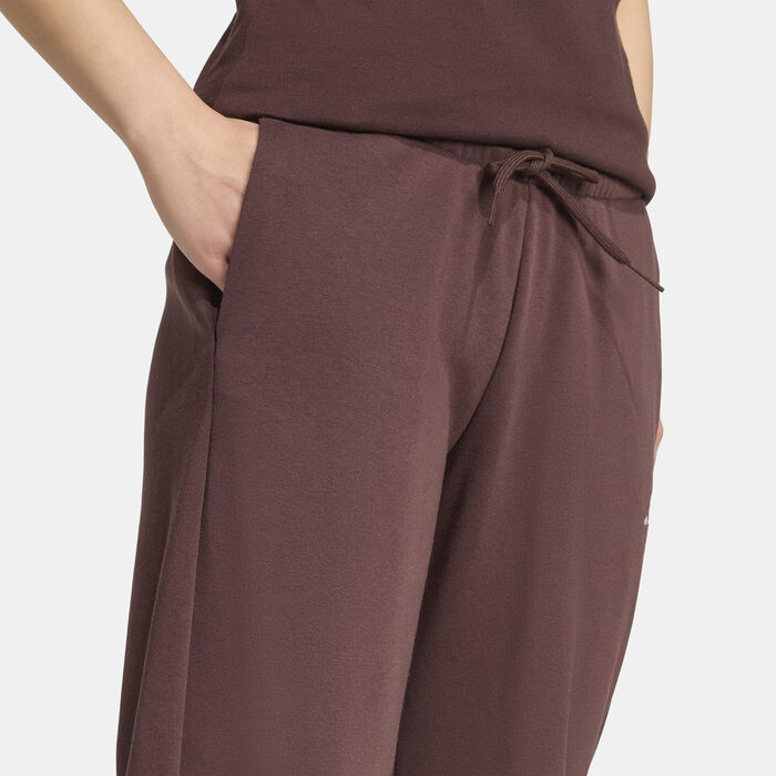 adidas Women's Essentials Small Logo Joggers Brown adidas Women's Essentials Small Logo Joggers Brown image number 3
